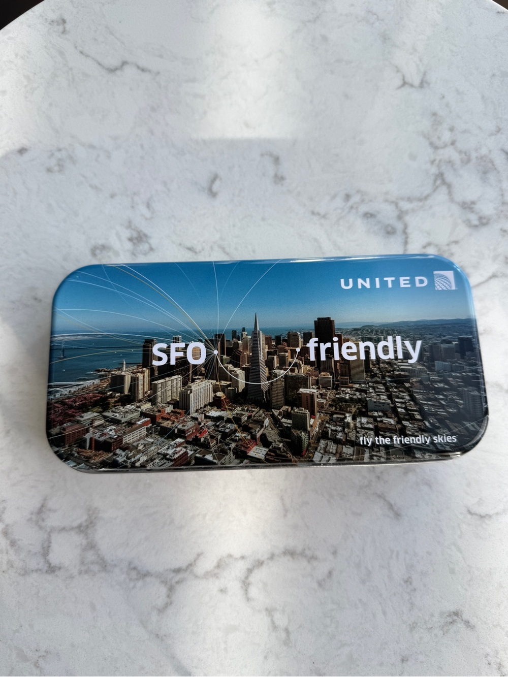United Airlines Limited Edition SFO Tin - Blue Cityscape
